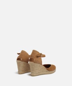 Dapperandfine.shop1848498498 3