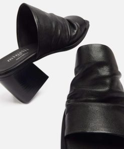 Dapperandfine.shop66e204f7dd 4