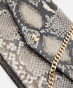 Dapperandfine.shop8eac603fd8 4